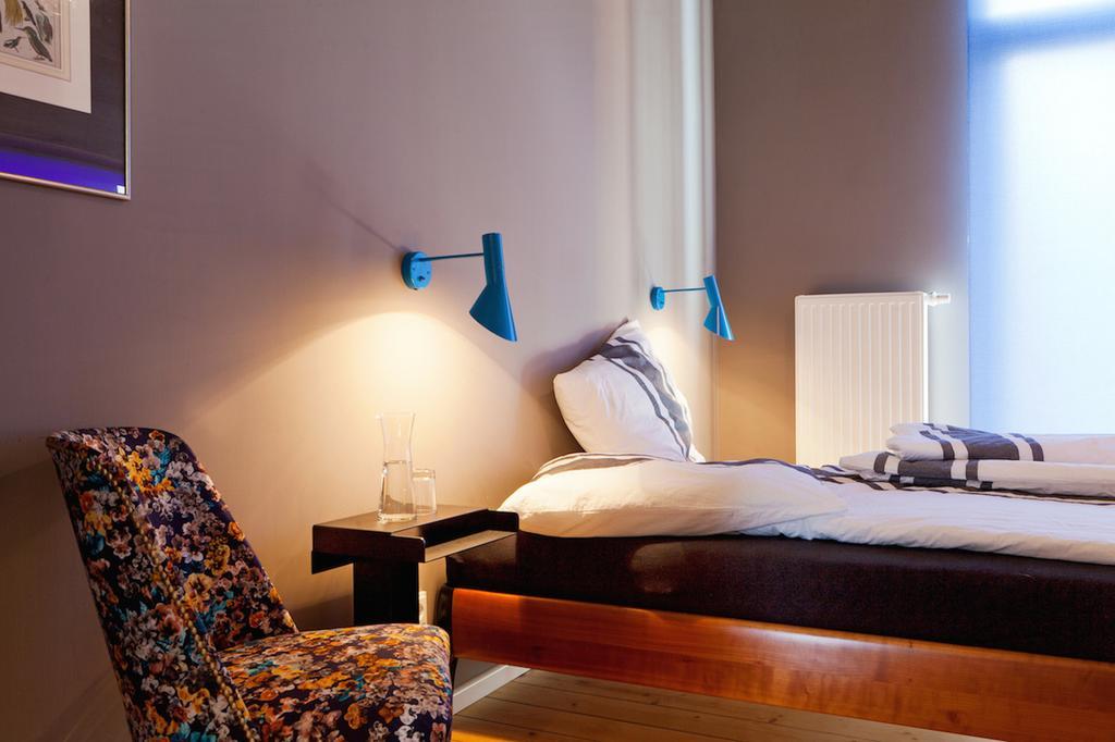 Design Apartments "Hier War Goethe Nie" Weimar  Oda fotoğraf